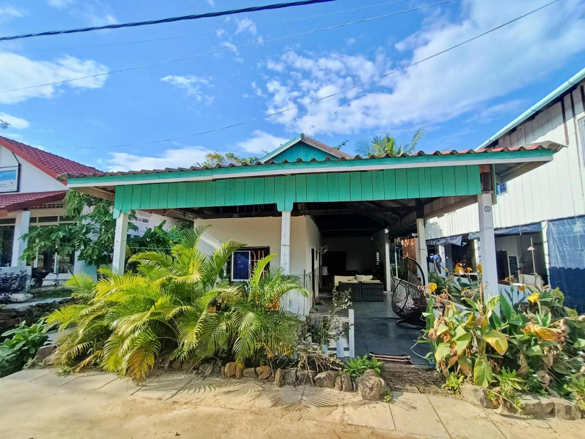 Sam'S Guesthouse M'Pai Bay Koh Rong Sanloem Exterior foto